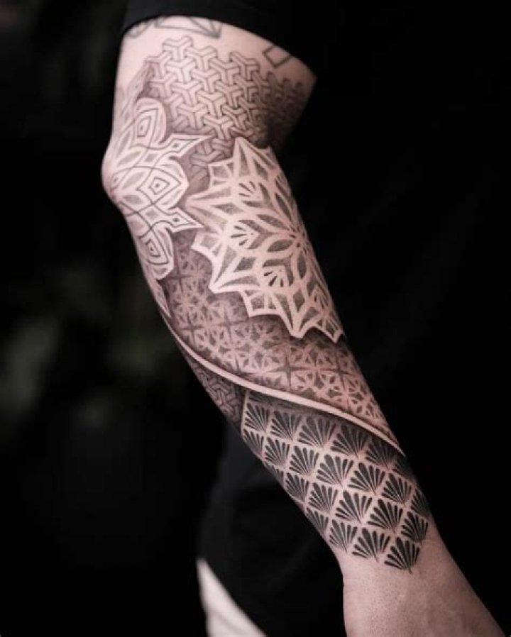 11+ Geometric Tattoo Designs, Ideas Design Trends Premium PSD