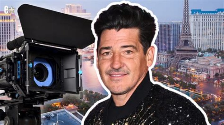 290 best Jonathan Knight images on Pinterest Jonathan knight, Knight