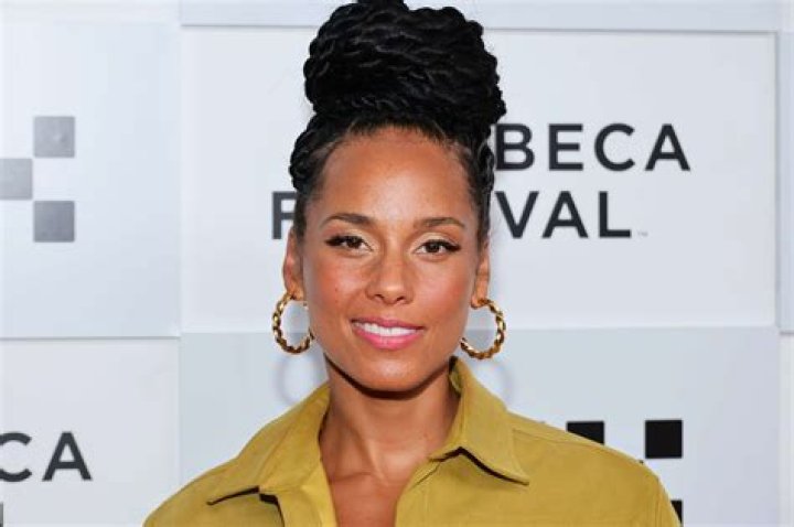 Alicia Keys comes out as bisexual in new song? IBTimes India