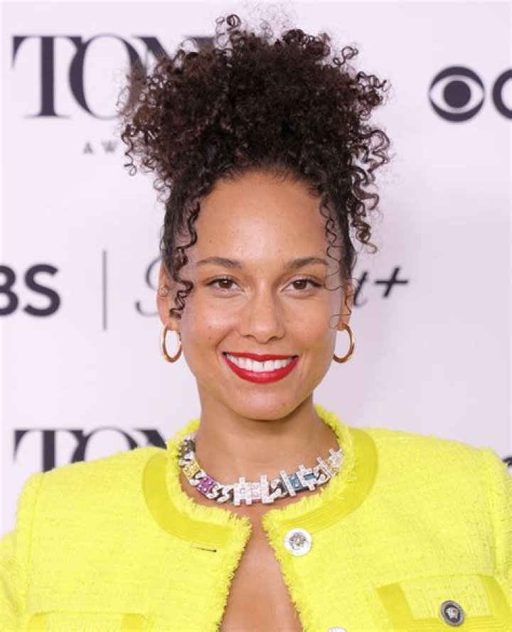 Alicia Keys' Most HeadTurning Hairstyles Of All Time Alicia keys