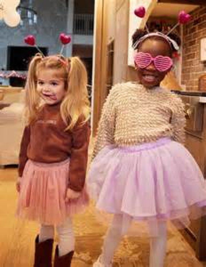 All About Thomas Rhett and Lauren Akins' 4 Kids