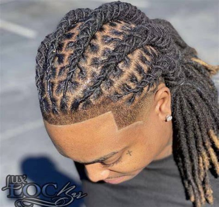 Alluring Small Dreadlocks For Men: A Guide To Stunning Style