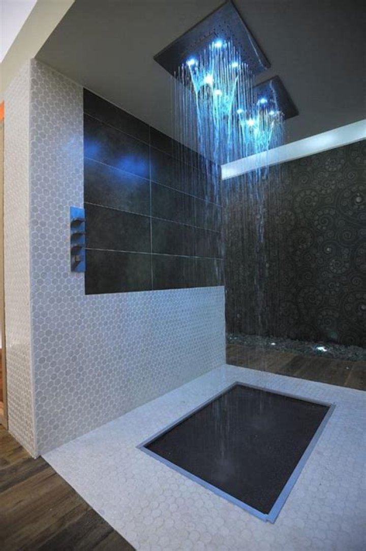 Amazing Showers That Are Better Than Yours 28 Pics
