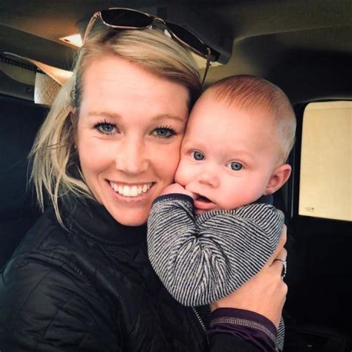 Amberley Snyder Bio, Wiki, Age, Height, Family, Husband, Net Worth and