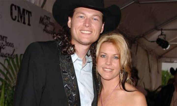 Blake Shelton Bio, Early Life, Career, Wife, Net Worth, Measurements