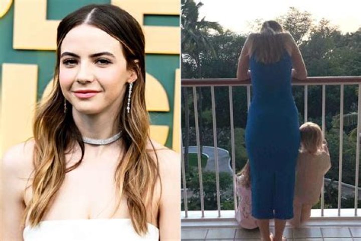 Bobbi Althoff Siblings Does Bobbi Althoff have siblings? TRAN HUNG
