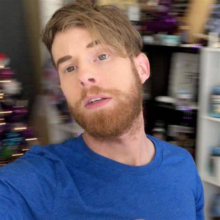 Brandon Farris Biography; Net Worth, Daughter, Merch, Girlfriend ABTC