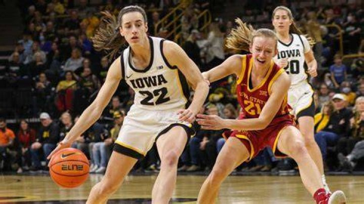Caitlin Clark Climbing into B1G's Top 10 Sports Illustrated Iowa