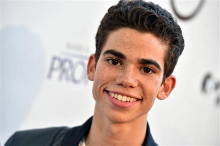 Cameron Boyce Wallpapers Wallpaper Cave