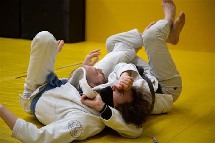Campe&atilde; no JiuJitsu, Mackenzie Dern revela suas li&ccedil;&otilde;es do corte de peso