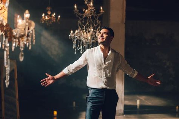 Carlos Rivera (Singer) Wikipedia, Bio, Age, Height, Weight, Girlfriend