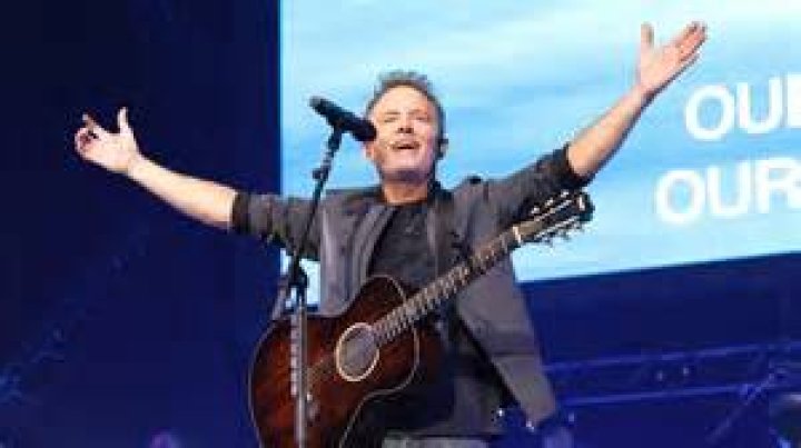 Chris Tomlin Teases 'New Elements' of Christmas Tour