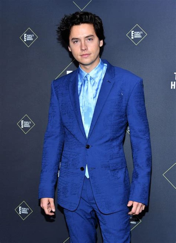 Cole Sprouse Biography, Height, Weight, Age, Movies, Wife, Family