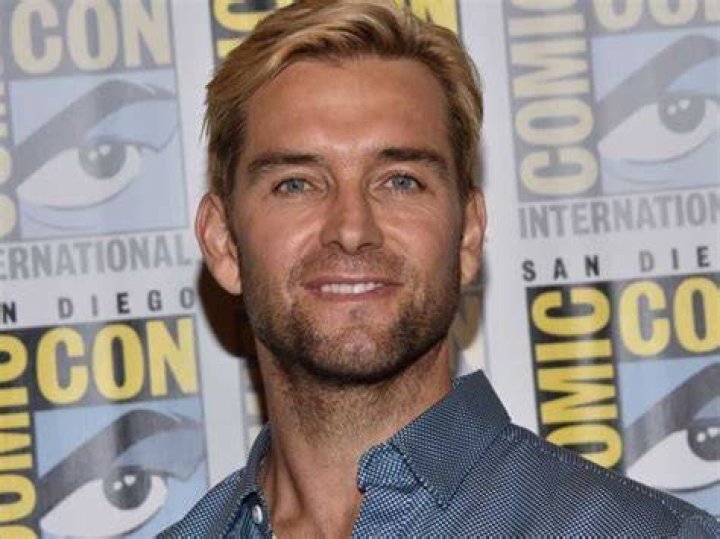 Complete Breakdown of Antony Starr Net Worth