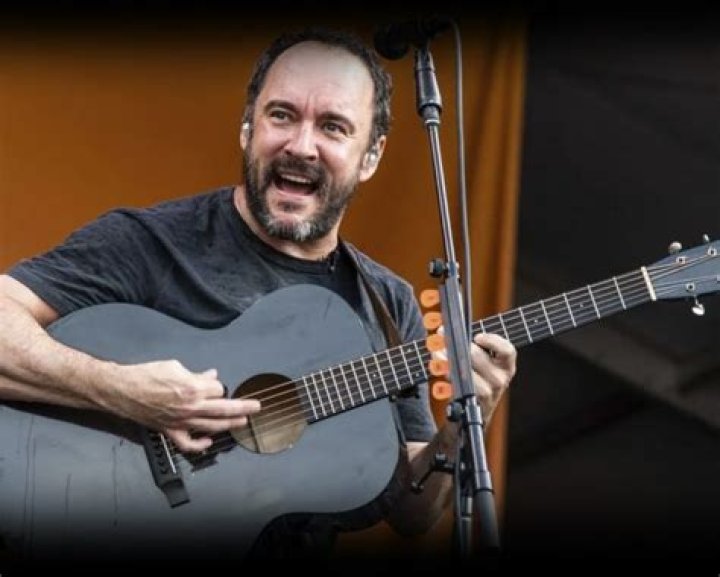 Dave Matthews Age, Bio, Birthday, Family, Net Worth National Today