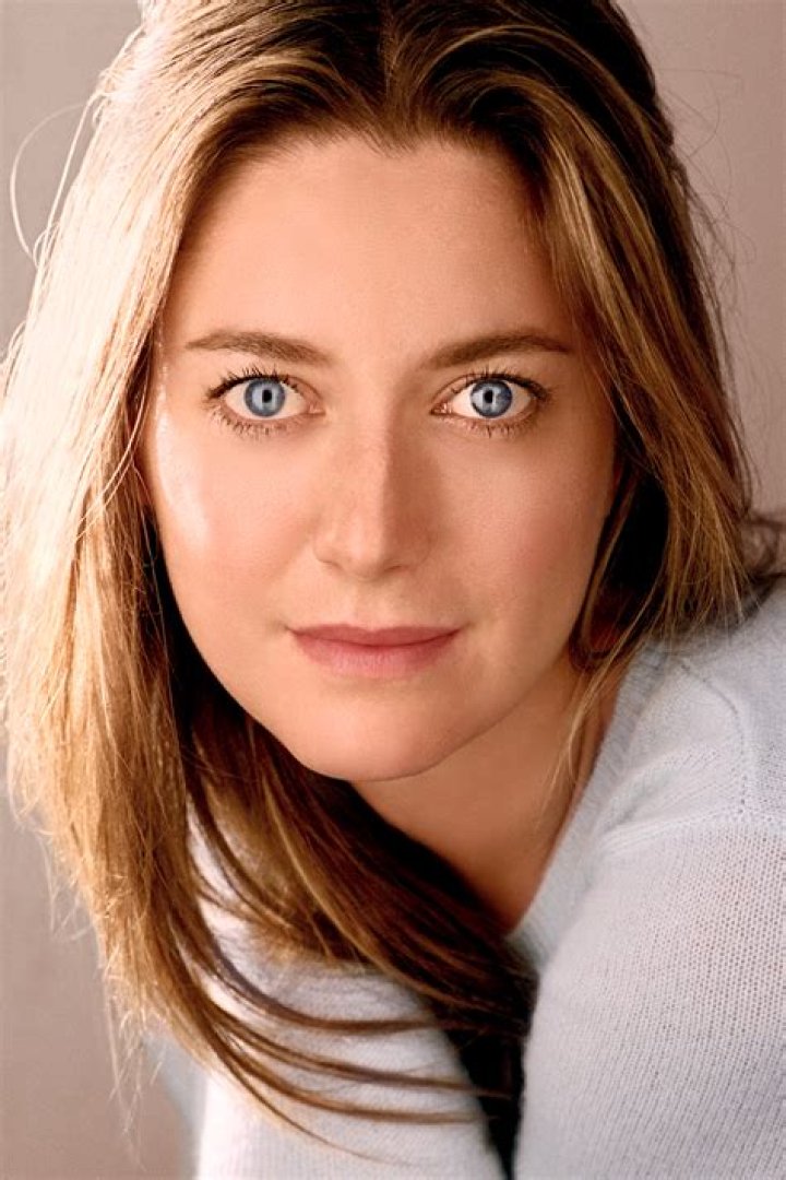 Does Zoe Perry Have a Husband? The Actress Is Secretive about Her Love