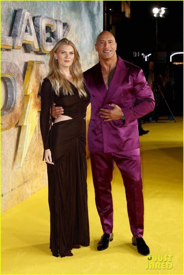Ella Craig, Daniel Craig & Fiona Loudon's daughter biography, Boyfriend