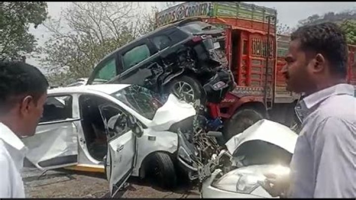 Fatal Accident On Old MumbaiPune Highway; Rs Five Lakh Aid Announced