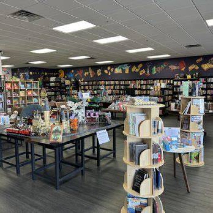 From Buffy to Bookstores Geek Queen Felicia Day's Fantastical Life
