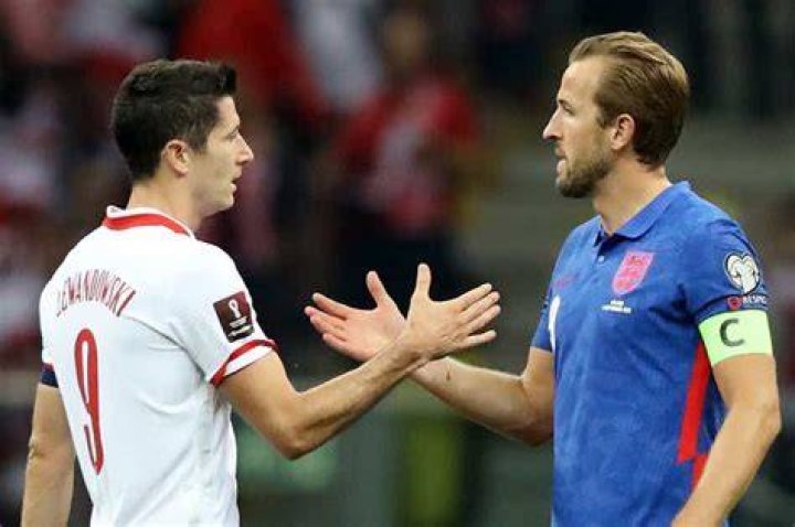 Harry Kane scores belter for England against Poland but Robert