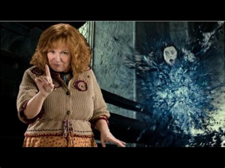 How Did Molly Weasley KILL Bellatrix? What Spell? Harry Potter Theory