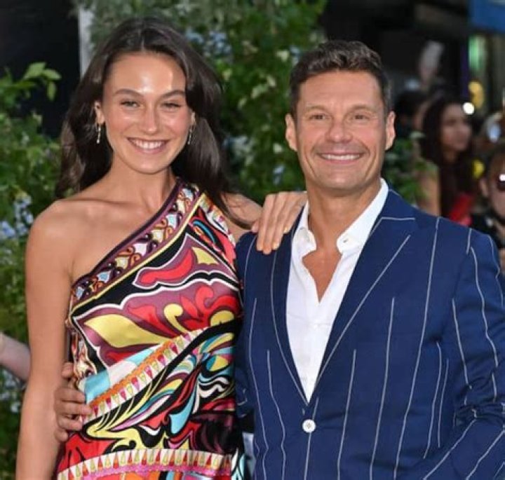 How old is Aubrey Paige? Ryan Seacrest's age difference with girlfriend