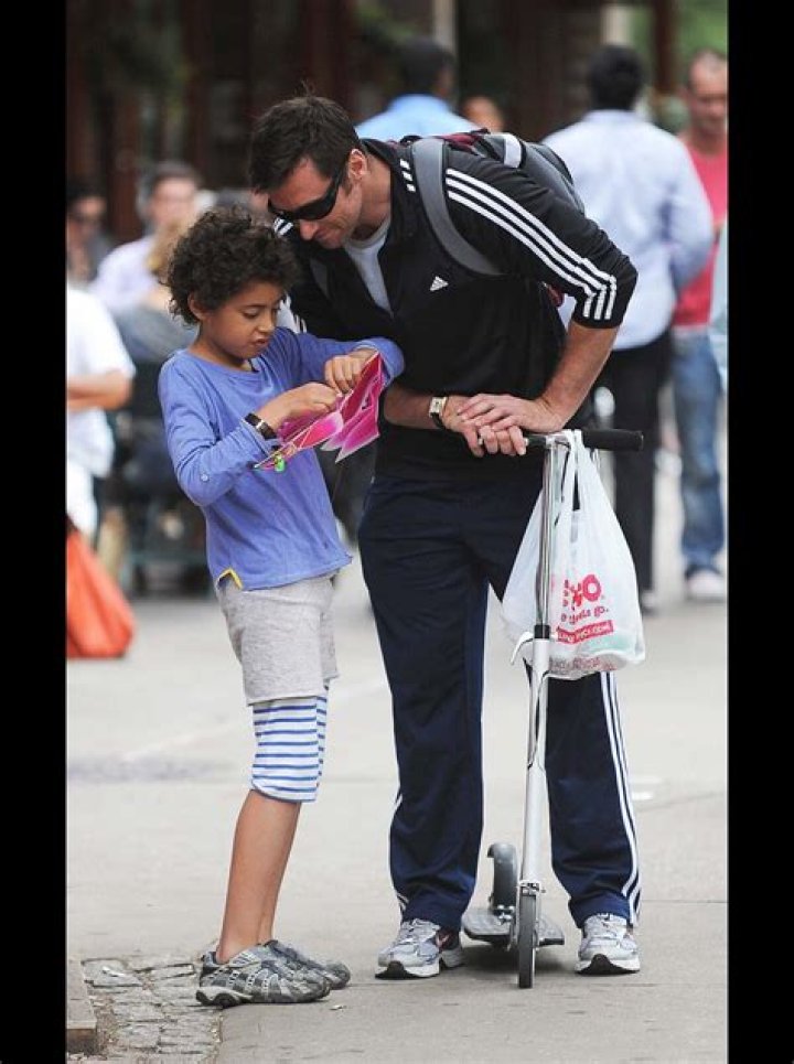 Hugh Jackman et son fils Oscar Maximilian Jackman Hugh jackman