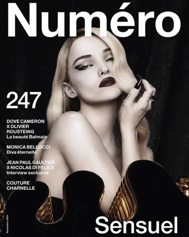 Is Dove Cameron Single? 2024 Dating Update, Exes J14