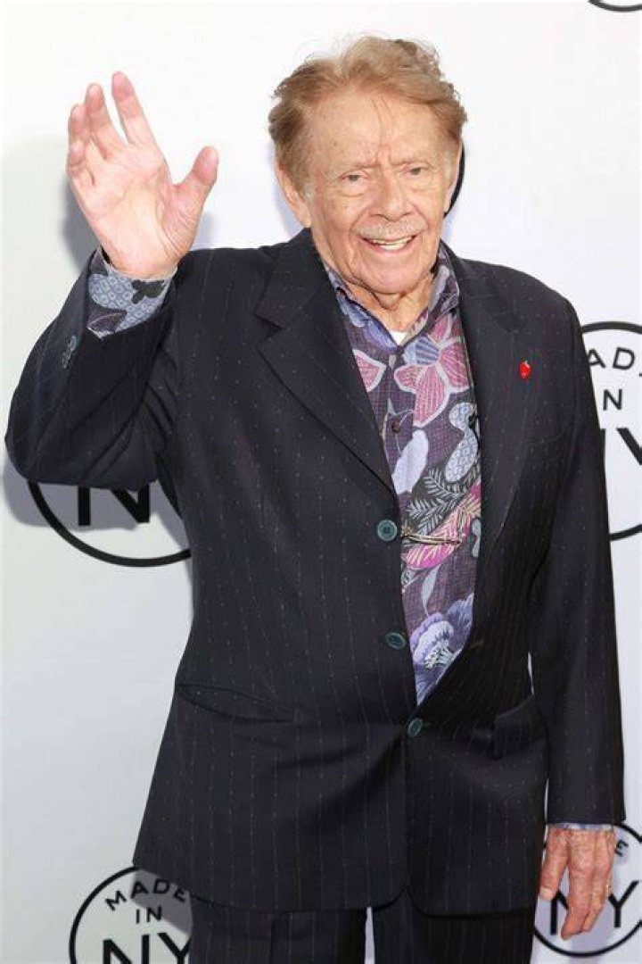 Jerry Stiller's Children & Family 5 Fast Facts You Need to Know