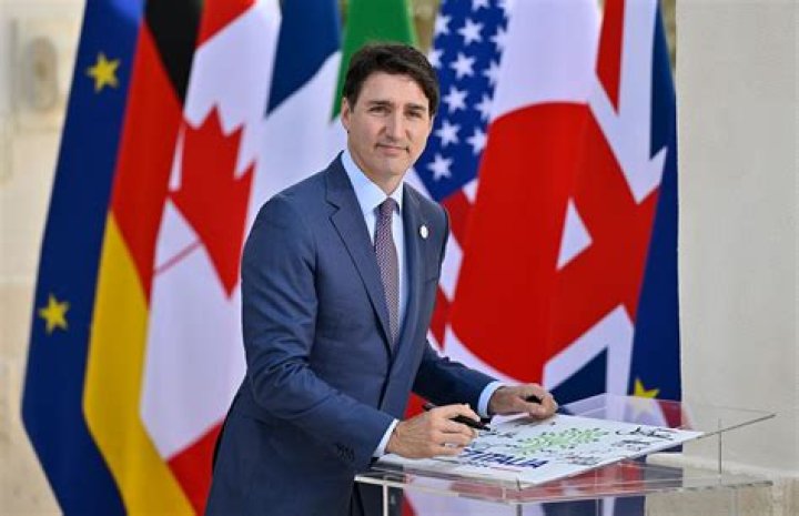 Justin Trudeau Wiki 2021 Net Worth, Height, Weight, Relationship