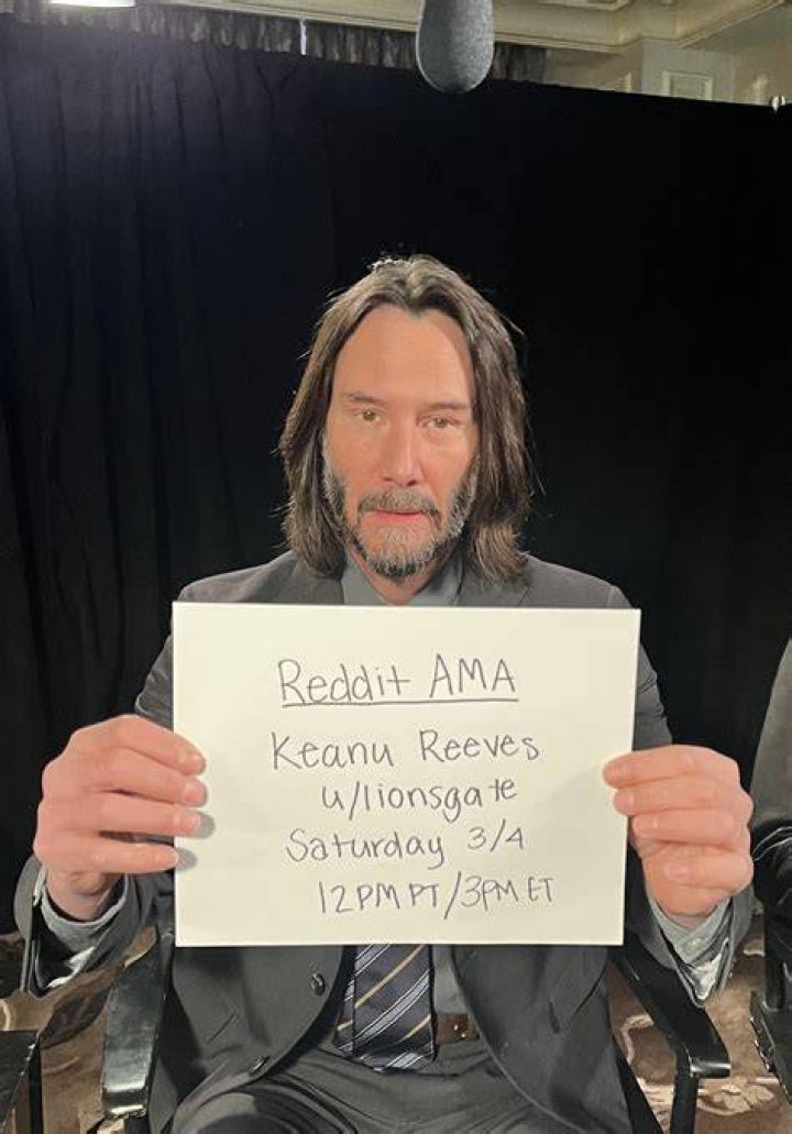 Keanu Reeves has a private cancer foundation to help children&rsquo;s