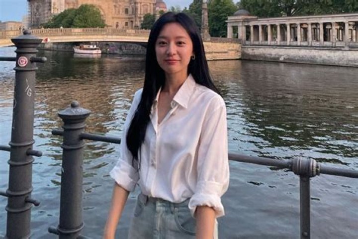 Kim Jiwon Biography, Height & Life Story Super Stars Bio