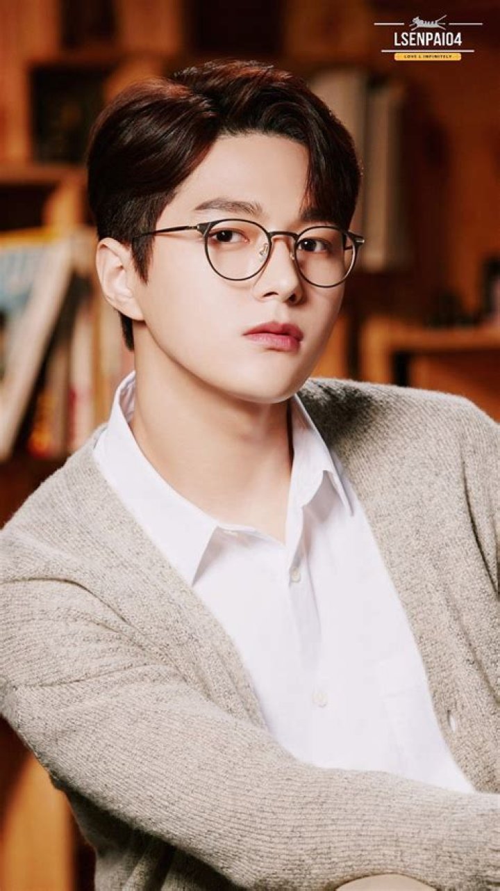 Kim Myung Soo HD Wallpapers Wallpaper Cave