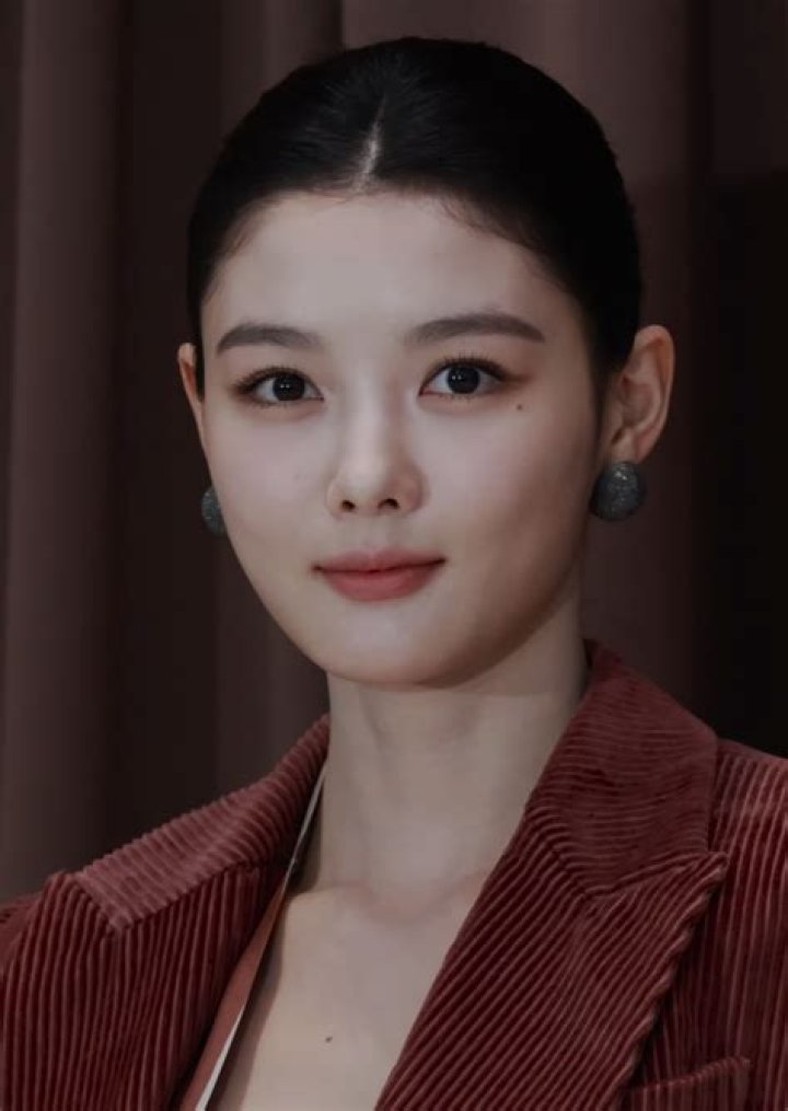 Kim Yoo Jung Update 2023 What's Next For '20th Century Girl' Star This
