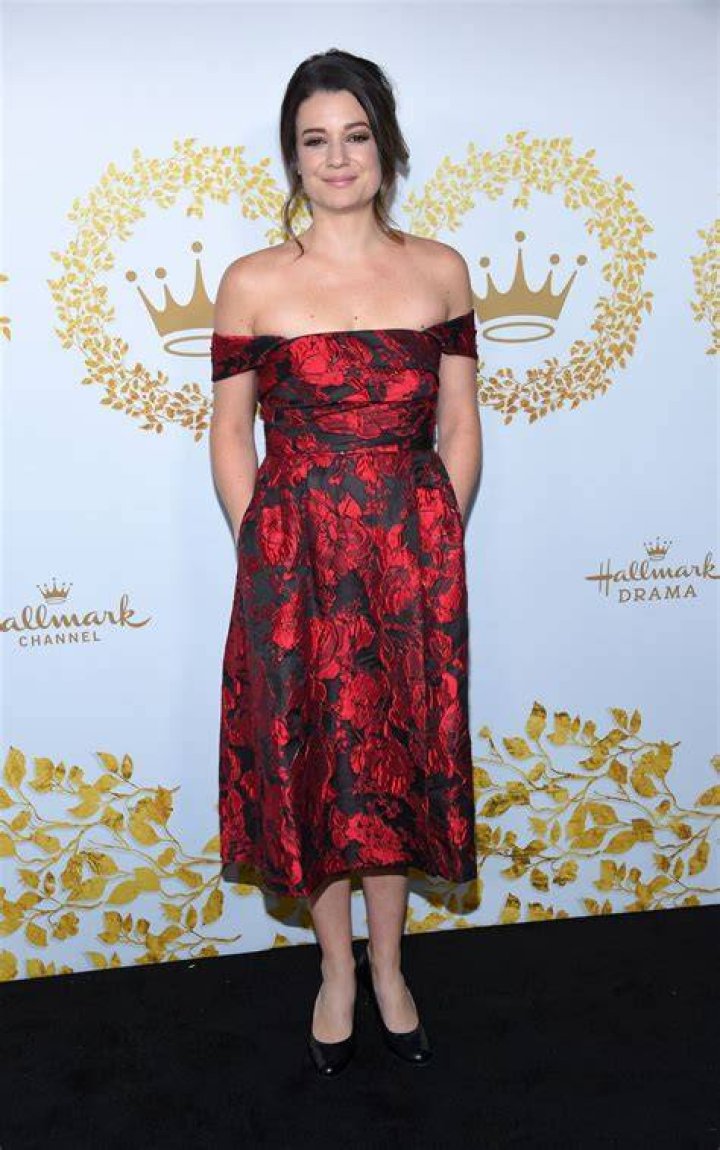 KIMBERLY SUSTAD at 2019 Hallmark Channel Winter TCA Press Tour 02/09