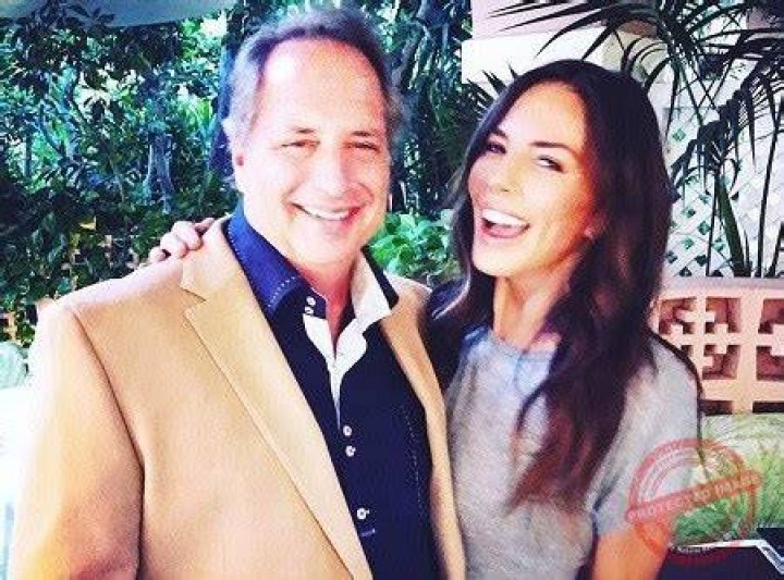 Leslie Lovitz Wikipedia, Age, Height, Brother, Jon Lovitz, Wife, Net Worth