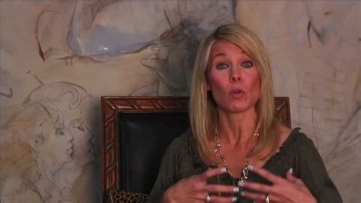 Life Coach Loree Bischoff discusses her book Common Sense Happiness