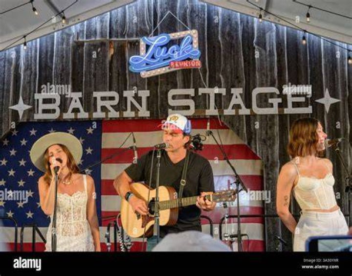 Lily Meola & Lukas Nelson Perform March 20 in Live the MACC&rsquo;s Free