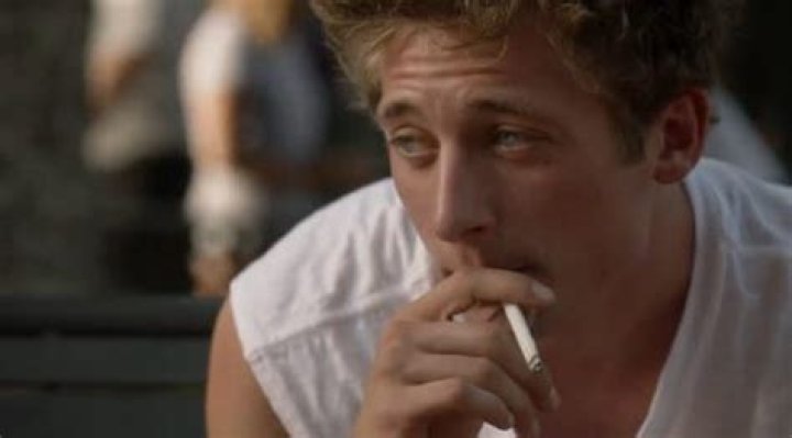 Lip Gallagher and cigarettes (A love story) r/shameless