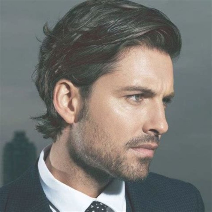 Long Bro Flow Business Professional Haircuts For Men
