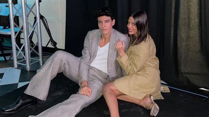 Lorena Ma&ntilde;as, la sexy pareja del delantero Darwin N&uacute;&ntilde;ez Mi otra liga
