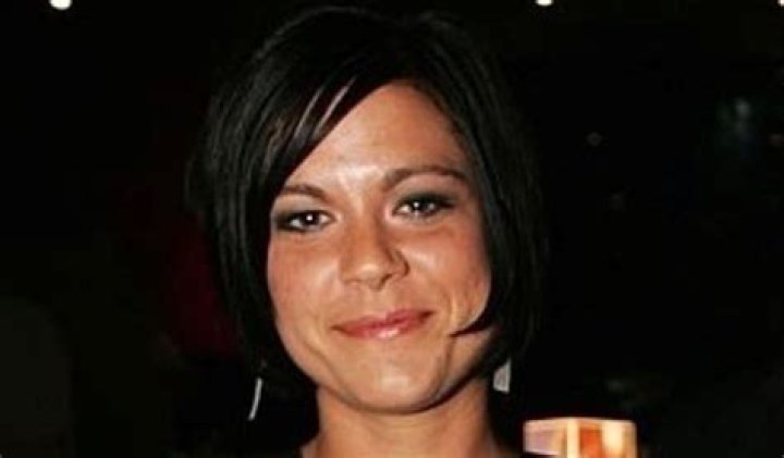 Lucy McLay Quick Facts Wiki, Age, Family, Married, Antony Starr, Net