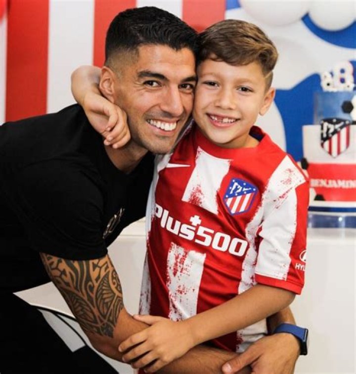 Luis Suarez Bio, family, net worth Celebrities InfoSeeMedia
