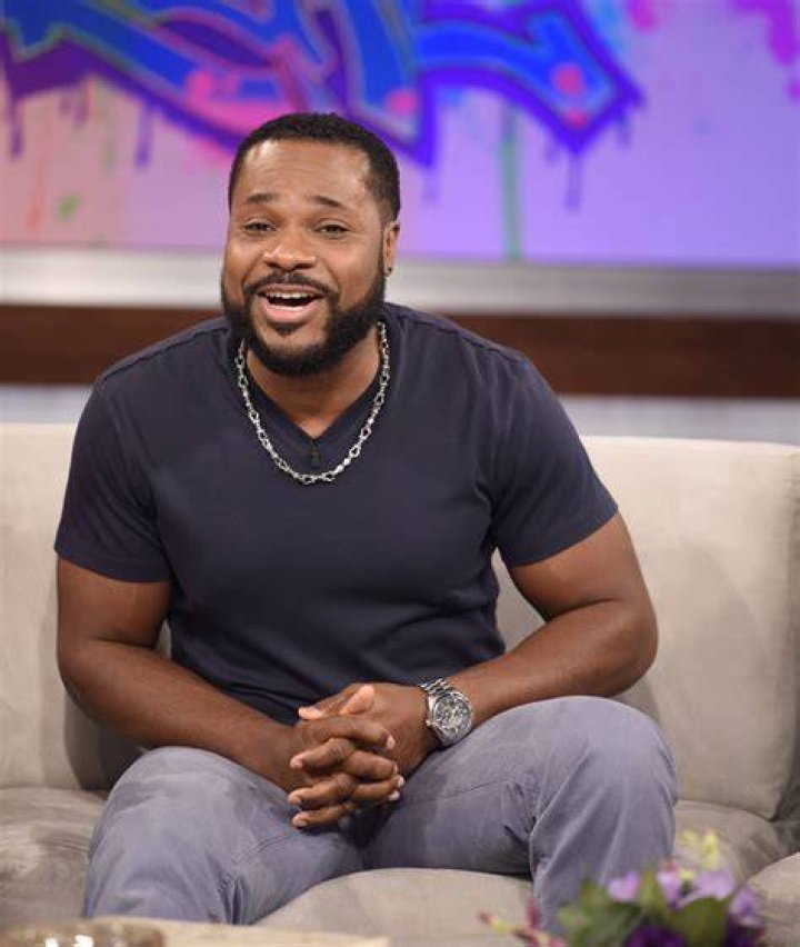 MalcolmJamal Warner Says Cosby Is Villainized, While Woody Allen