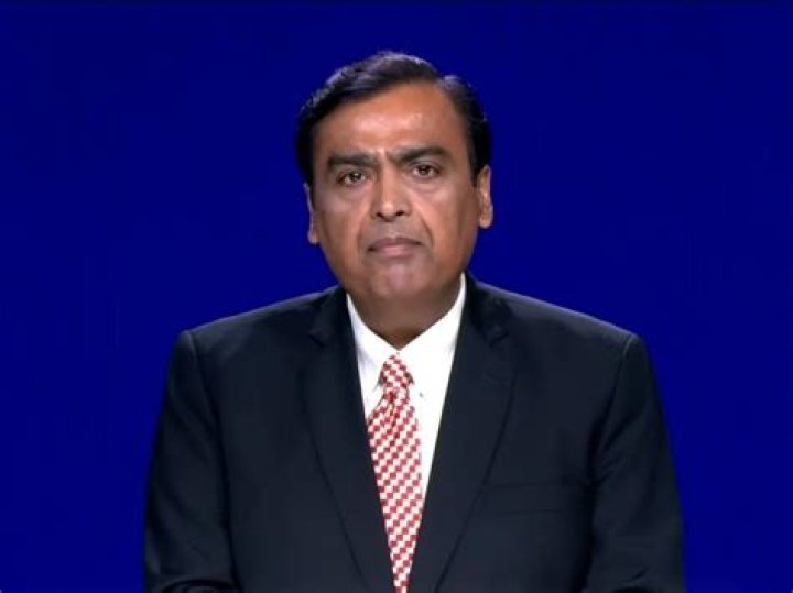 Mukesh Ambani reveals how his father founded Reliance with Rs 1,000