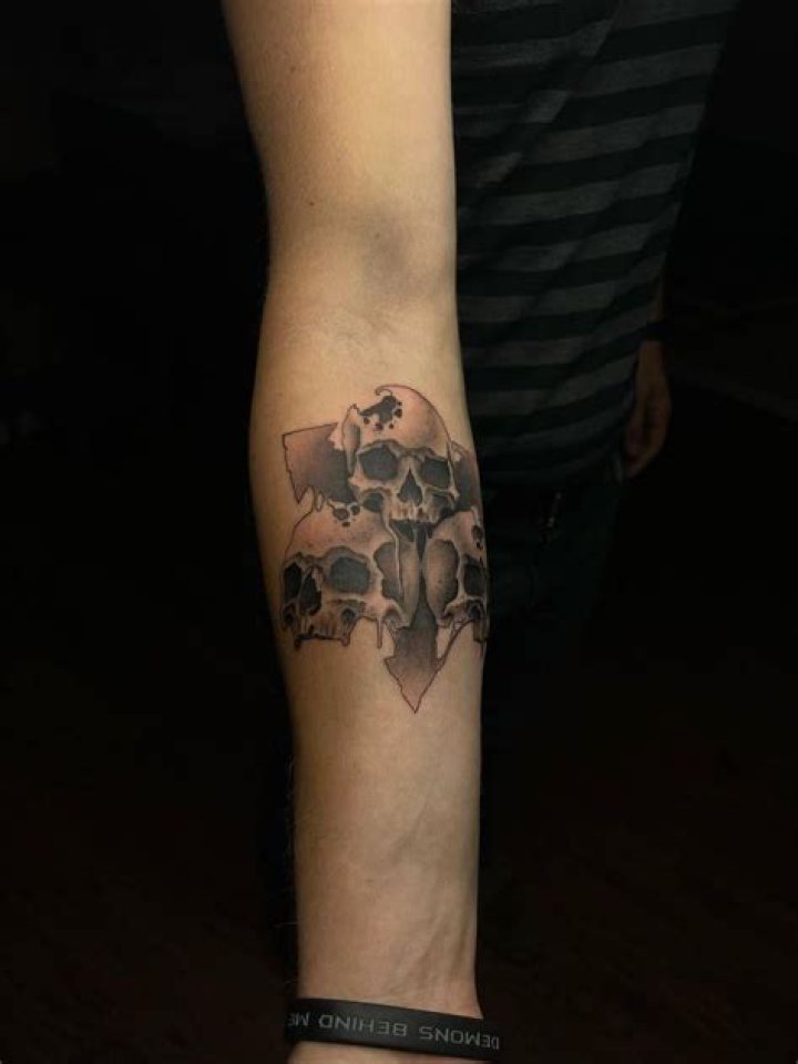My new tattoo ) Representing time, from the beginning til the end