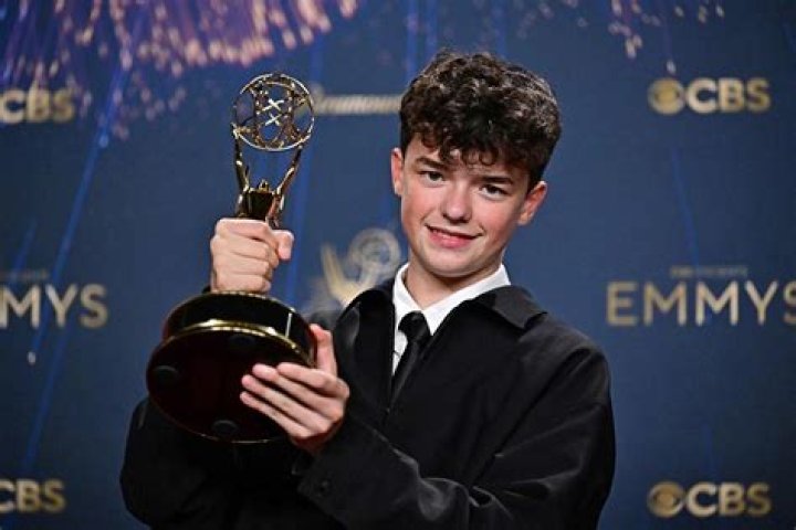 Owen gray He's Beautiful, Men, Beautiful People, Red Aesthetic