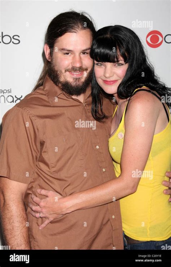 Pauley Perrette husband Is the NCIS Abby Sciuto star married? TV