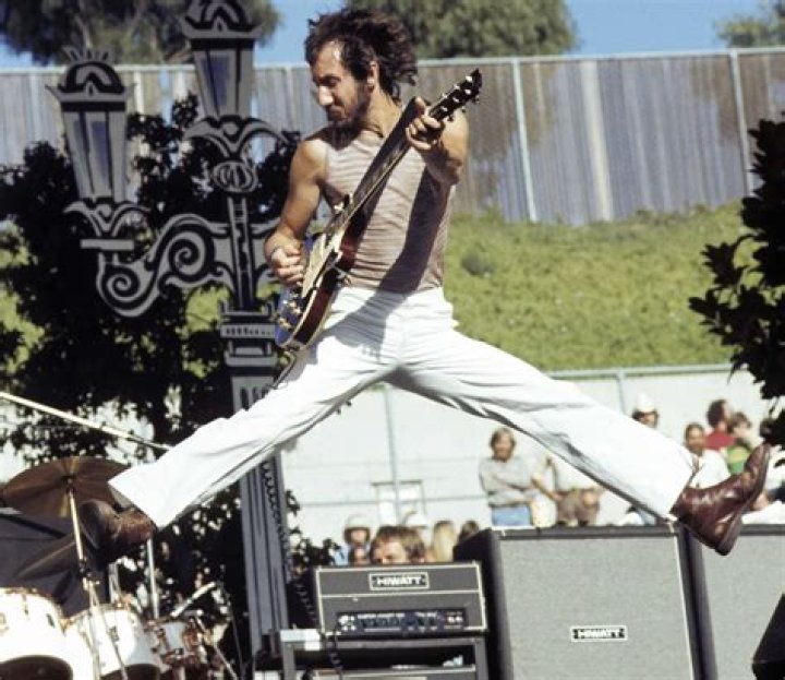 Pete Townshend Height: An In-depth Exploration