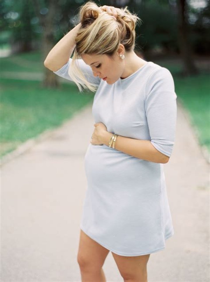 Pregnant Daphne Oz Flaunts Her Bare Baby Bump on Instagram